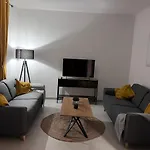 Charmante Maison Climatisee Avec Piscine Au Calme A Carcassonne
