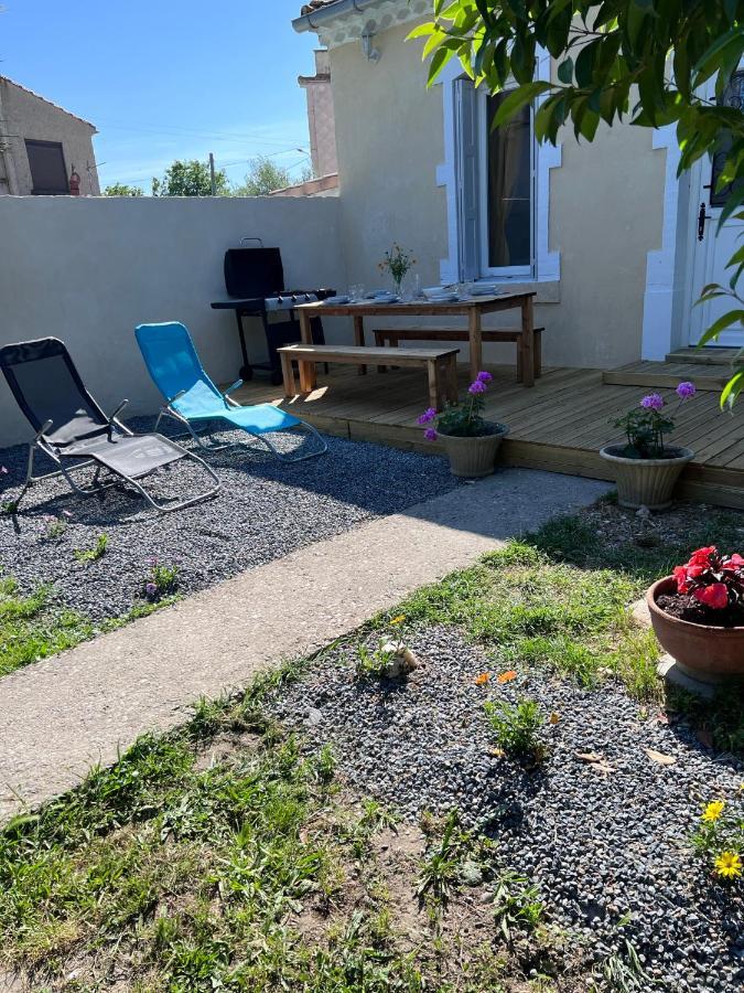 Holiday home Charmante Maison Climatisee Avec Piscine Au Calme A