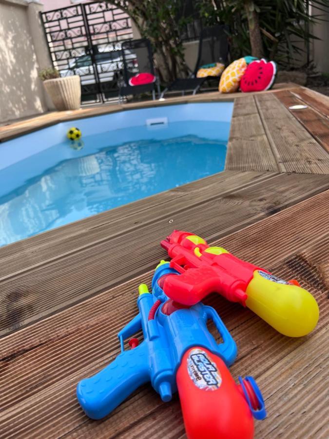 Сasa de vacaciones Charmante Maison Climatisée Avec Piscine Au Calme à